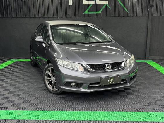 HONDA CIVIC 2.0 LXR 16V FLEX 4P AUTOMÁTICO HONDA CIVIC 2.0 LXR 16V FLEX 4P AUTOMÁTICO